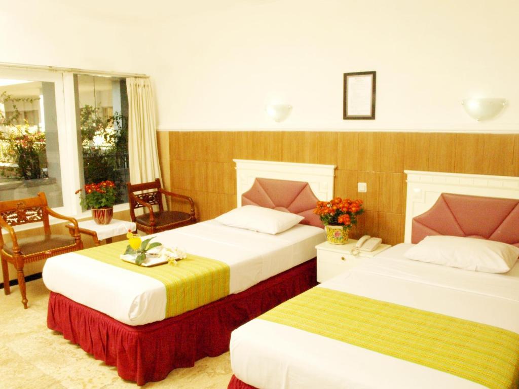 Hotel Tanjung Emas สุราบายา ภายนอก รูปภาพ